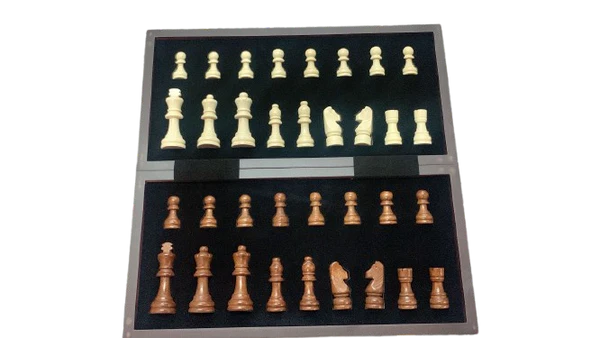 Tabuleiro com peças de Xadrez 39x39cm
